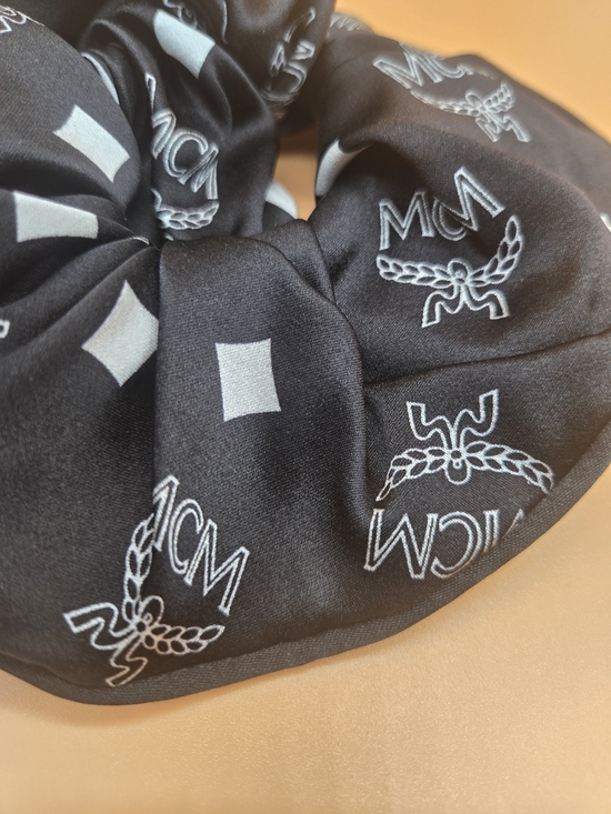 MCM Black Logo Silk Scrunchie main image 7